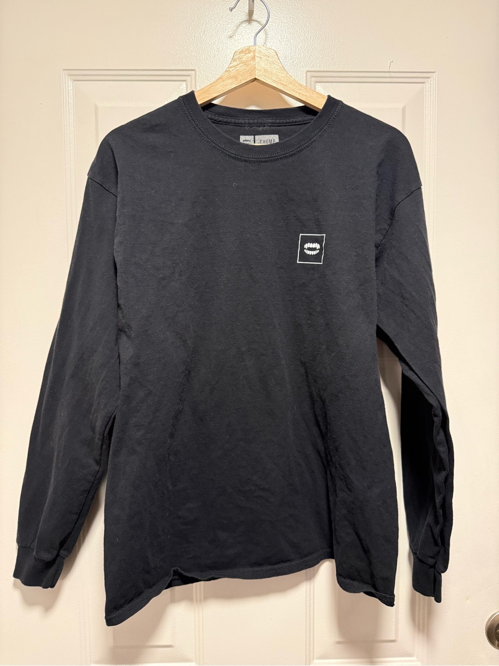 Men's Black Long-Sleeve Logo Crewneck Shirt